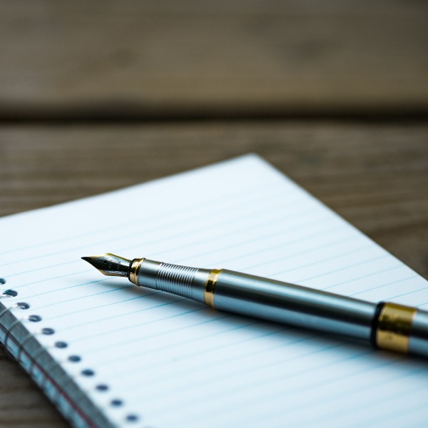 buying a flat questions 600x600.jpg