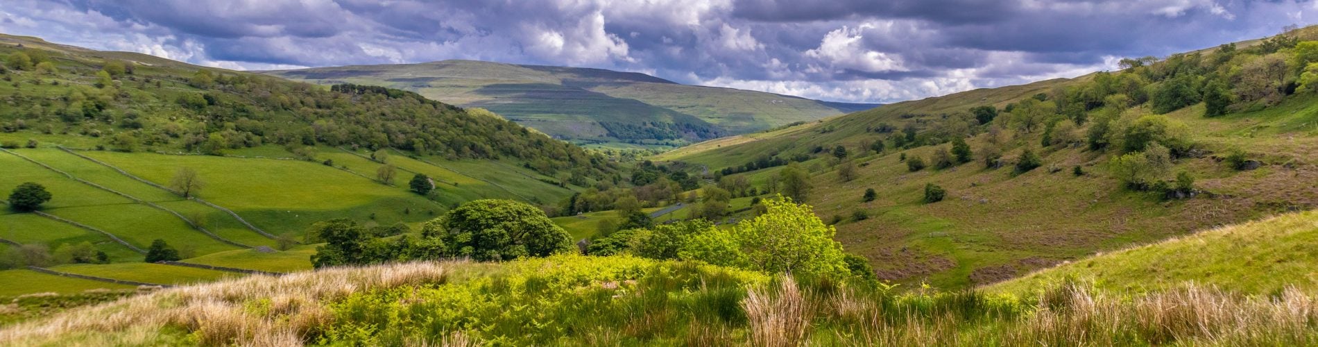 yorkshire dales 1900x500.jpg