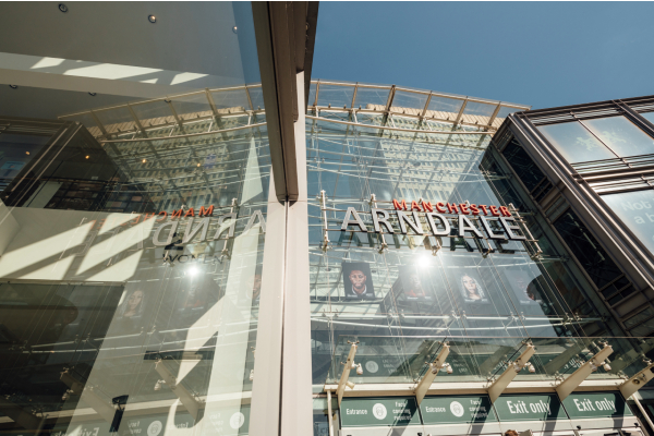 PLACES TO SHOP Image